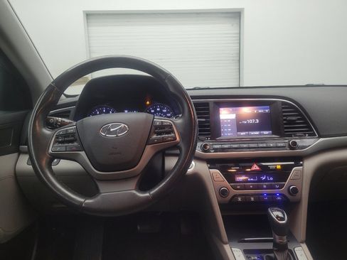 Used 2018 Hyundai Elantra Limited FWD image 22