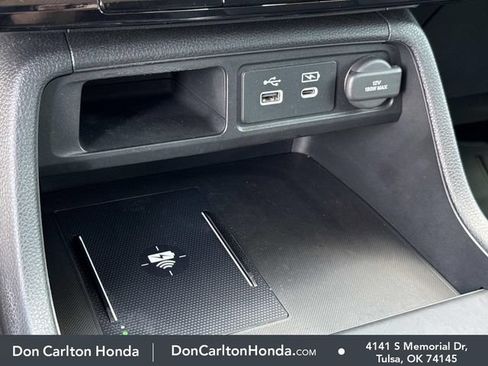 Used 2025 Honda Pilot Touring image 25