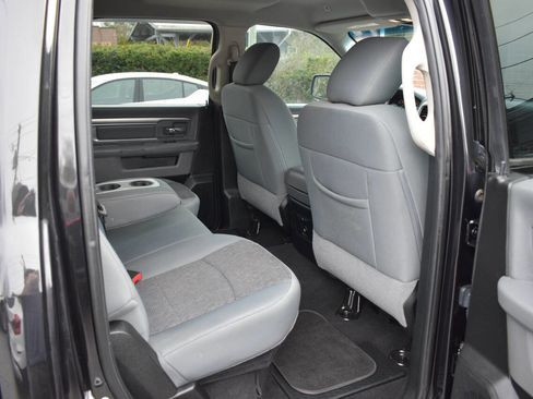 Used 2018 RAM 1500 Big Horn image 14