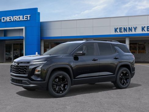 New 2026 Chevrolet Equinox LT w/ Convenience Package II AWD/4WD image 2