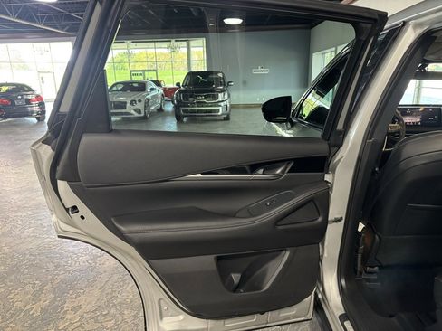 Used 2023 INFINITI QX60 Pure image 18