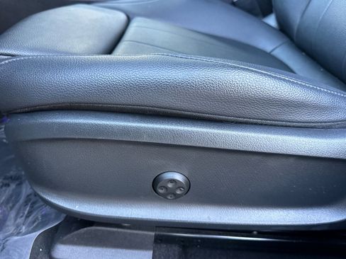 Certified 2023 Mercedes-Benz EQB 300 4MATIC image 14