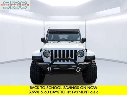 Used 2019 Jeep Wrangler Unlimited Sahara AWD/4WD image 2
