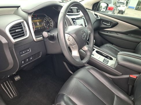 Used 2018 Nissan Murano SL image 11