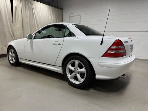 Used 2001 Mercedes-Benz SLK 320 image 9