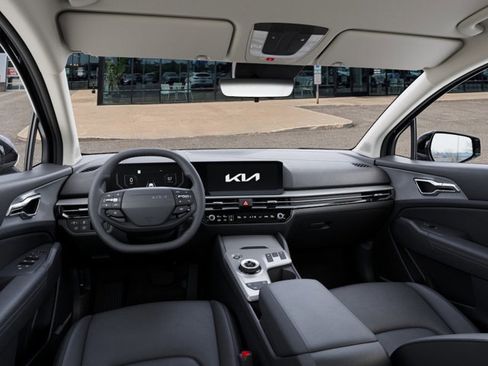 New 2026 Kia Sportage EX image 14