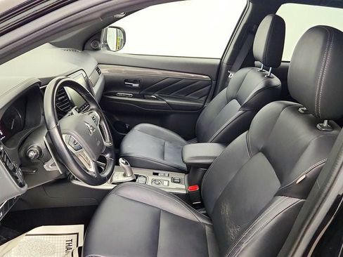 Used 2020 Mitsubishi Outlander SEL AWD/4WD image 16