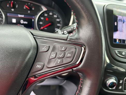 Used 2022 Chevrolet Equinox RS w/ RS Leather Package image 15