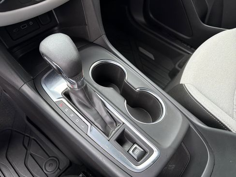 Used 2024 Chevrolet Equinox LS w/ LS Convenience Package image 28