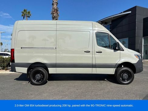 Used 2025 Mercedes-Benz Sprinter 2500 image 3
