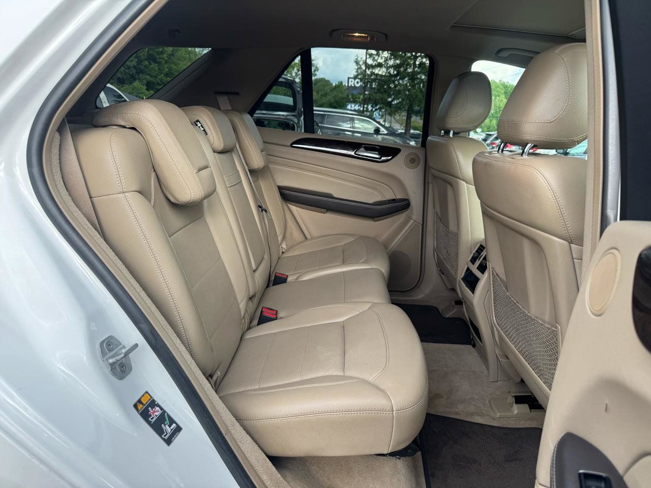 Used 2014 Mercedes-Benz ML 350 4MATIC w/ Premium 1 Package image 16