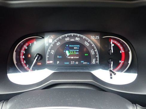 Certified 2023 Toyota RAV4 LE image 29