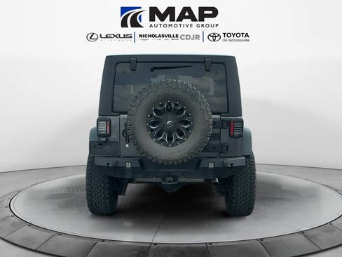 Used 2018 Jeep Wrangler Unlimited Sport S image 4