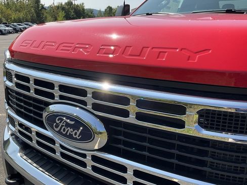 New 2026 Ford F250 XLT image 21