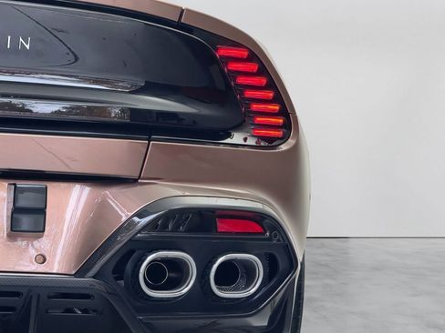 New 2026 Aston Martin Vanquish Convertible RWD image 38