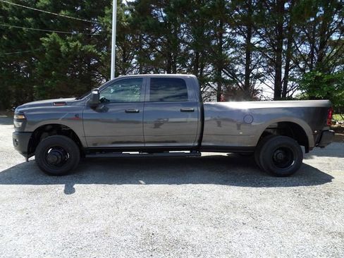 New 2026 RAM 3500 Tradesman AWD/4WD image 2