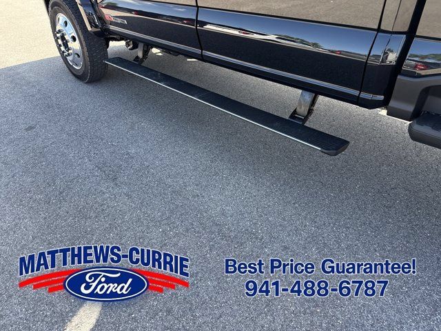 New 2026 Ford F450 Platinum w/ FX4 Off-Road Package AWD/4WD image 16