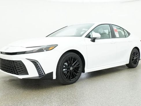 New 2026 Toyota Camry SE image 50