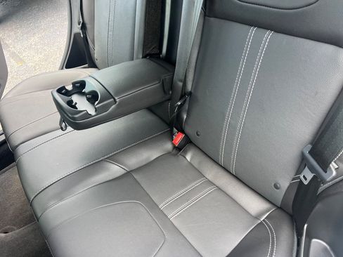 Used 2014 Ford Focus Titanium FWD image 36
