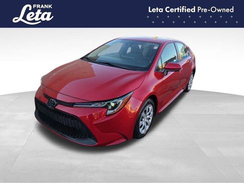 Used 2021 Toyota Corolla LE image 3