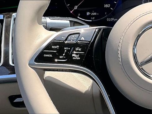 Used 2023 Mercedes-Benz S 580 4MATIC Sedan image 24