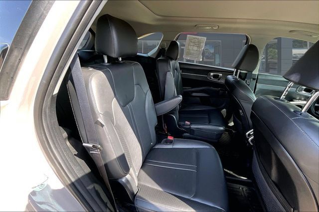 Used 2024 Kia Sorento X-Line EX AWD/4WD image 24