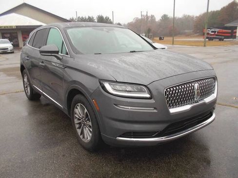 Used 2021 Lincoln Nautilus Reserve image 7