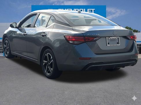 Used 2024 Nissan Sentra SV FWD image 4