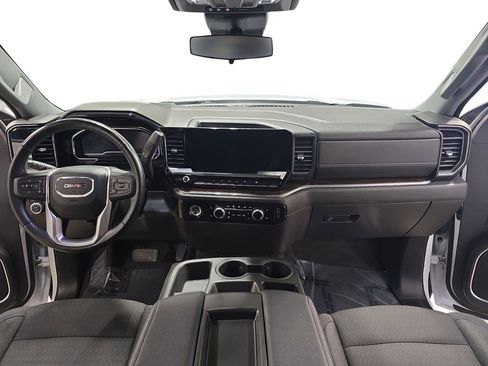 Used 2024 GMC Sierra 1500 Elevation AWD/4WD image 11