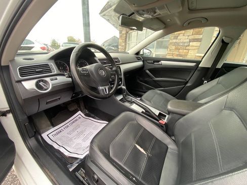 Used 2012 Volkswagen Passat 2.5 SE image 9