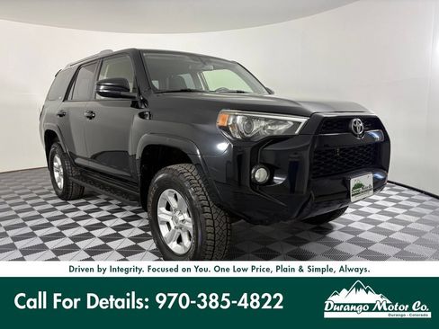 Used 2015 Toyota 4Runner SR5 AWD/4WD image 5