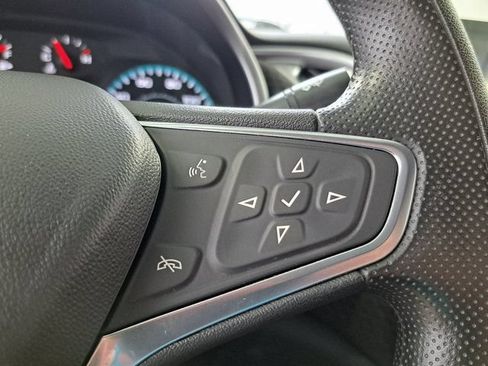 Used 2025 Chevrolet Malibu LS FWD image 11