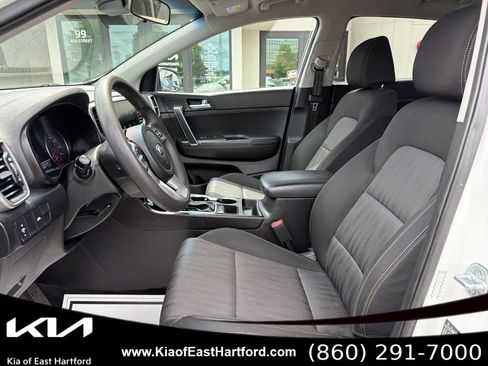 Used 2020 Kia Sportage LX AWD/4WD image 28