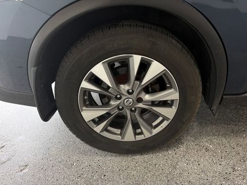 Used 2017 Nissan Murano SV image 27