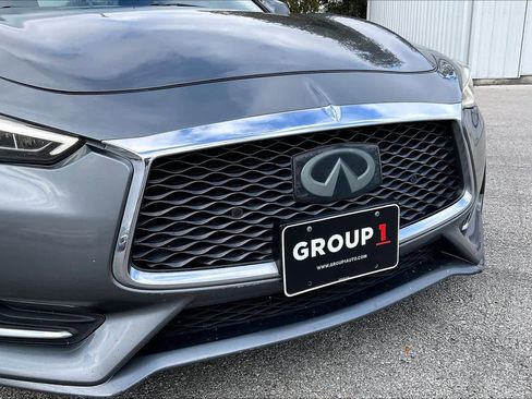 Used 2017 INFINITI Q60 3.0t Sport image 27