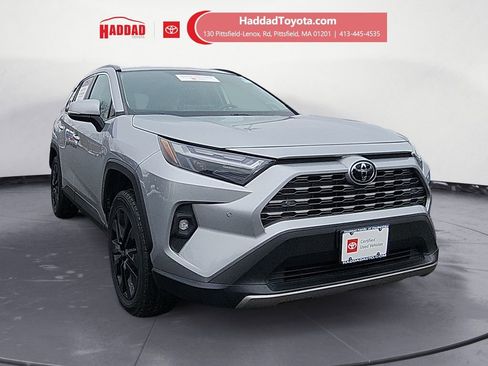 Certified 2022 Toyota RAV4 Limited image 7