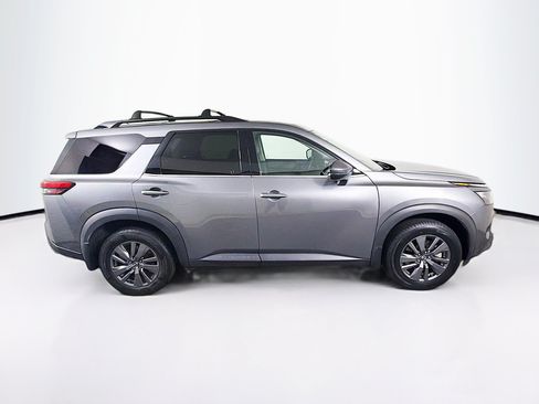 Used 2023 Nissan Pathfinder SV w/ SV Premium Package AWD/4WD image 10