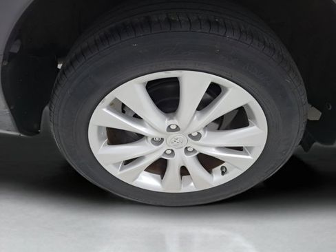 Used 2014 Toyota RAV4 Limited AWD/4WD image 14