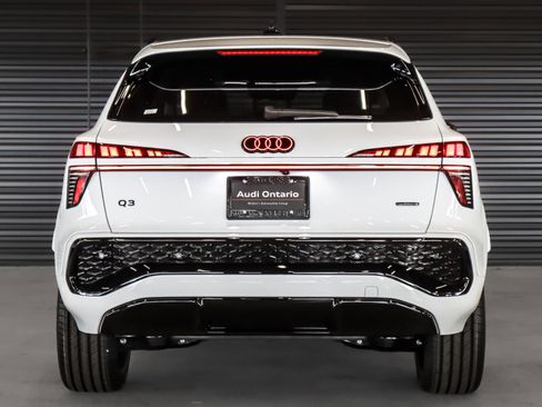 New 2026 Audi Q3 quattro 2.0T AWD/4WD image 15