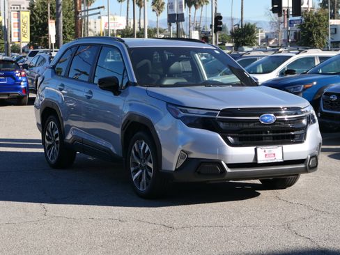 Certified 2025 Subaru Forester Touring w/ Popular Package - Touring image 7