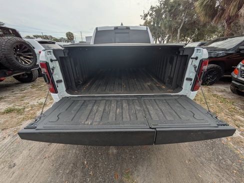 Used 2022 RAM 1500 Limited image 11