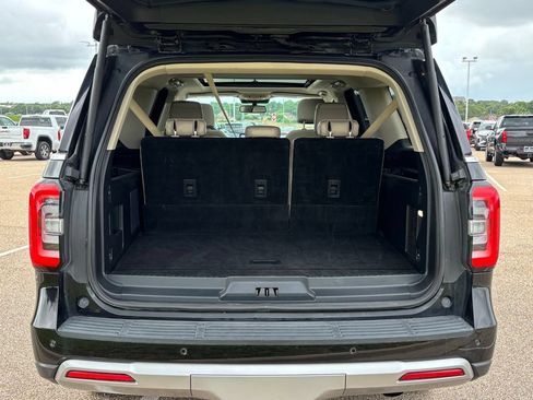 Used 2024 Ford Expedition Max Limited AWD/4WD image 7