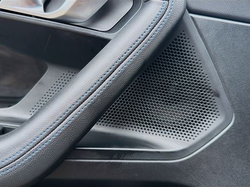 Used 2024 BMW M240i Coupe image 21