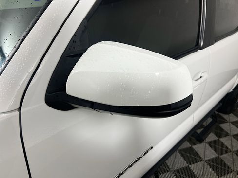 Used 2023 Toyota Tacoma TRD Off-Road image 12