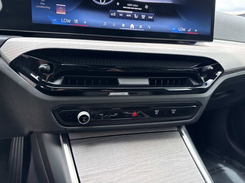 Used 2025 BMW 430i w/ Premium Package RWD image 27