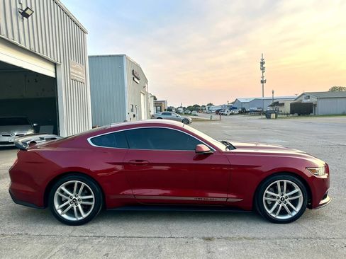 Used 2017 Ford Mustang Premium w/ Pony Package RWD image 8