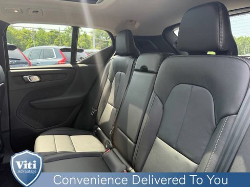Certified 2026 Volvo XC40 B5 Plus w/ Protection Package Premier AWD/4WD image 15