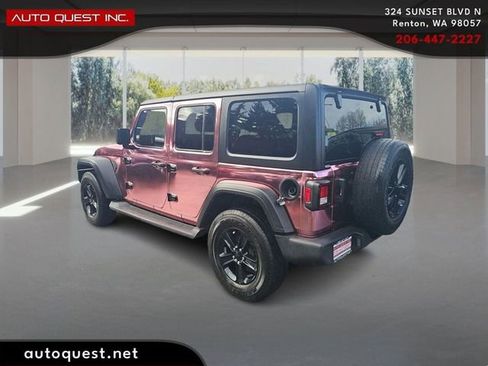 Used 2023 Jeep Wrangler Sport image 7