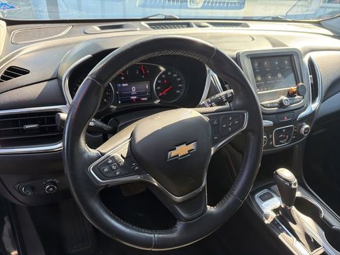Used 2019 Chevrolet Equinox LT AWD/4WD image 16