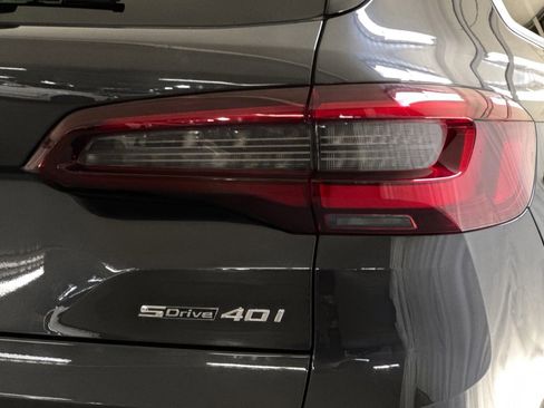 Certified 2023 BMW X5 sDrive40i w/ Climate Comfort Package image 12